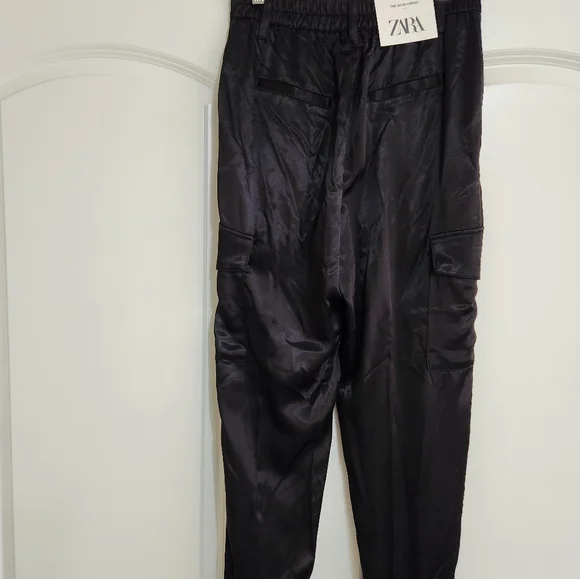 Zara Black Satin Cargo Jogger Pants - Picture 4 of 6